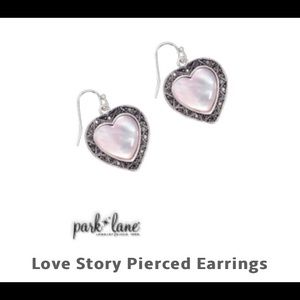 NWOT Park Lane Love Story pierced earrings